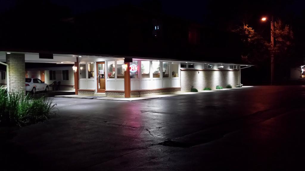 Budget Inn Fairport Dış mekan fotoğraf