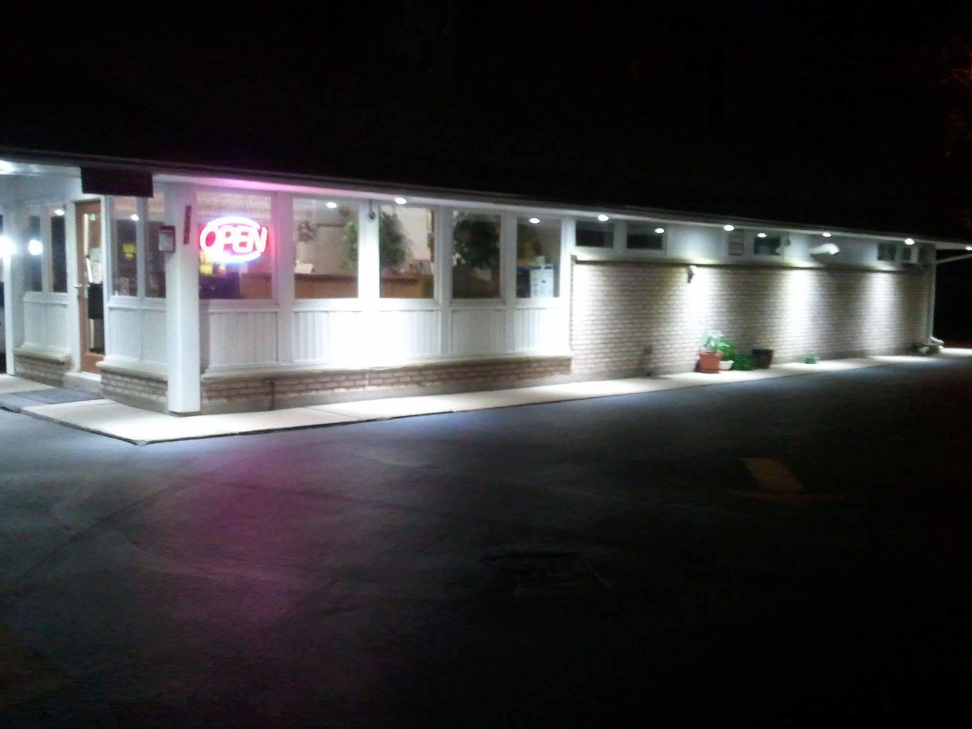 Budget Inn Fairport Dış mekan fotoğraf
